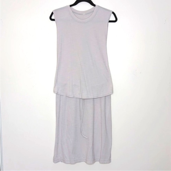 Lululemon RARE Layer Up Convertible Open Side Dress Heathered Silver Spoon 8 - Picture 3 of 8